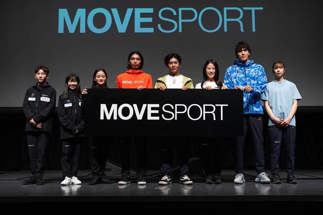 早川優衣のインスタグラム：「こんばんは！ デサントの新レーベル「MOVESPORT」の記者会見に参加してきました！📸 また、MOVESPORT UNITに選んでいただき、MOVESPORTをみんなで盛り上げていけることが楽しみです😎 : #MOVESPORT #ムーブスポーツ」