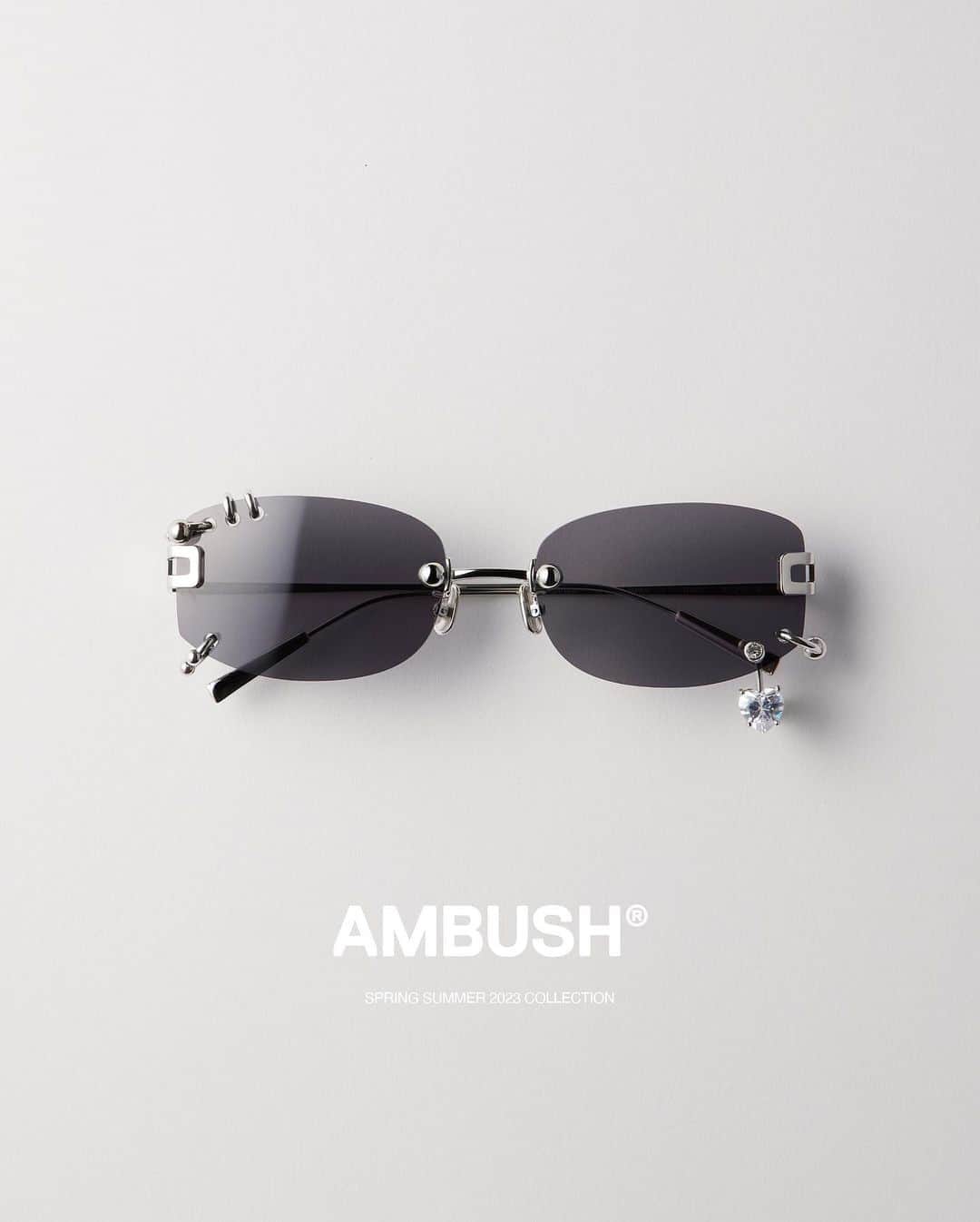 AMBUSHさんのインスタグラム写真 - (AMBUSHInstagram)「#AMBUSH PIERCED SUNGLASSES, made ...