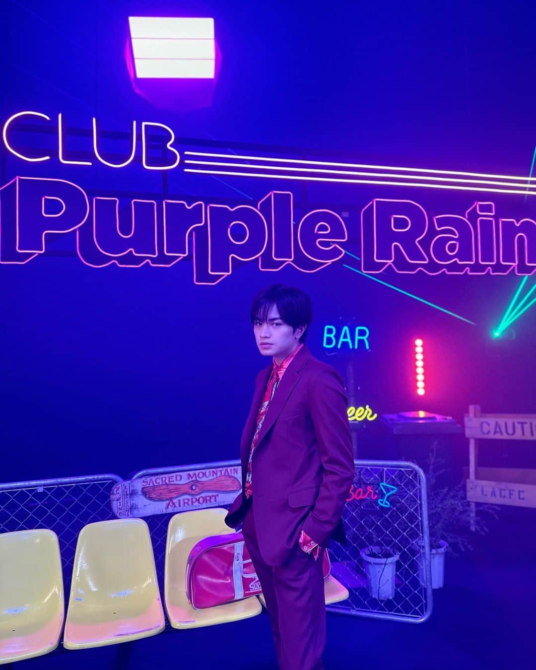 中島健人のインスタグラム：「「Purple Rain」  MV出ました。 最高にかっこいい振り付け。みてね。  #PurpleRain #SZ #TeamS #めちゃ踊ってるセクゾ」