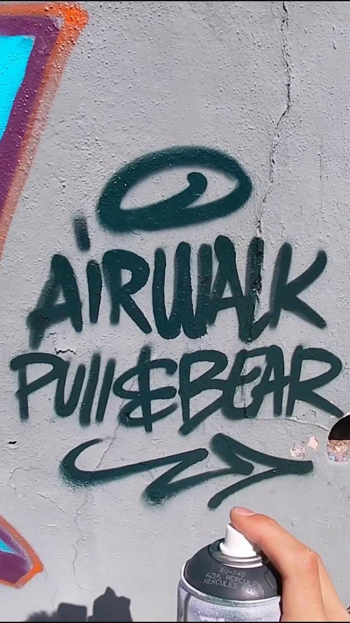 Pull&Bearのインスタグラム：「ready 4 @airwalk x Pull&Bear? 🔥 🖌️: @bad_kid_drako」